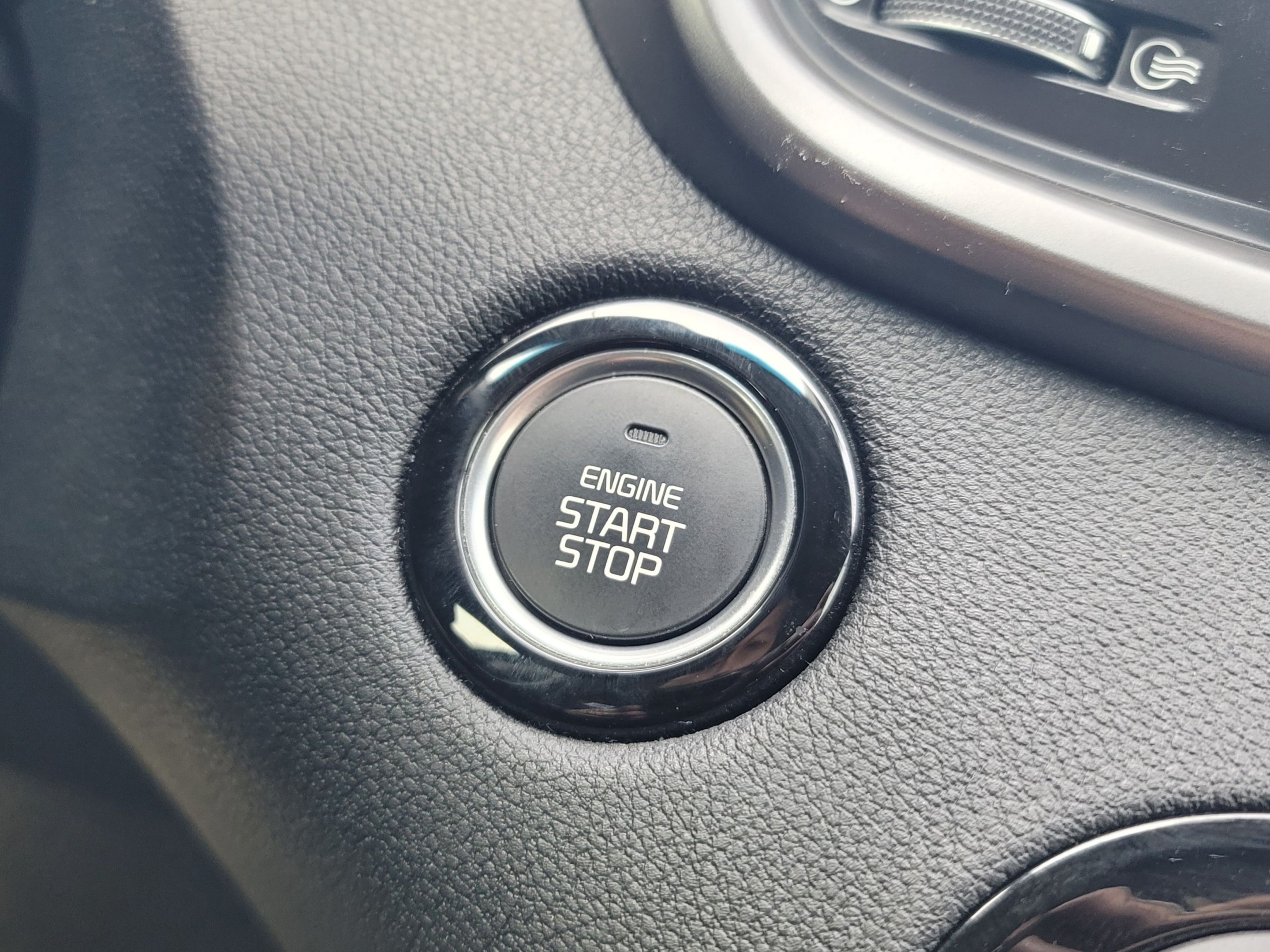 0da328c684bd8385ec33ca19d070f510_1751961259_0209.jpg