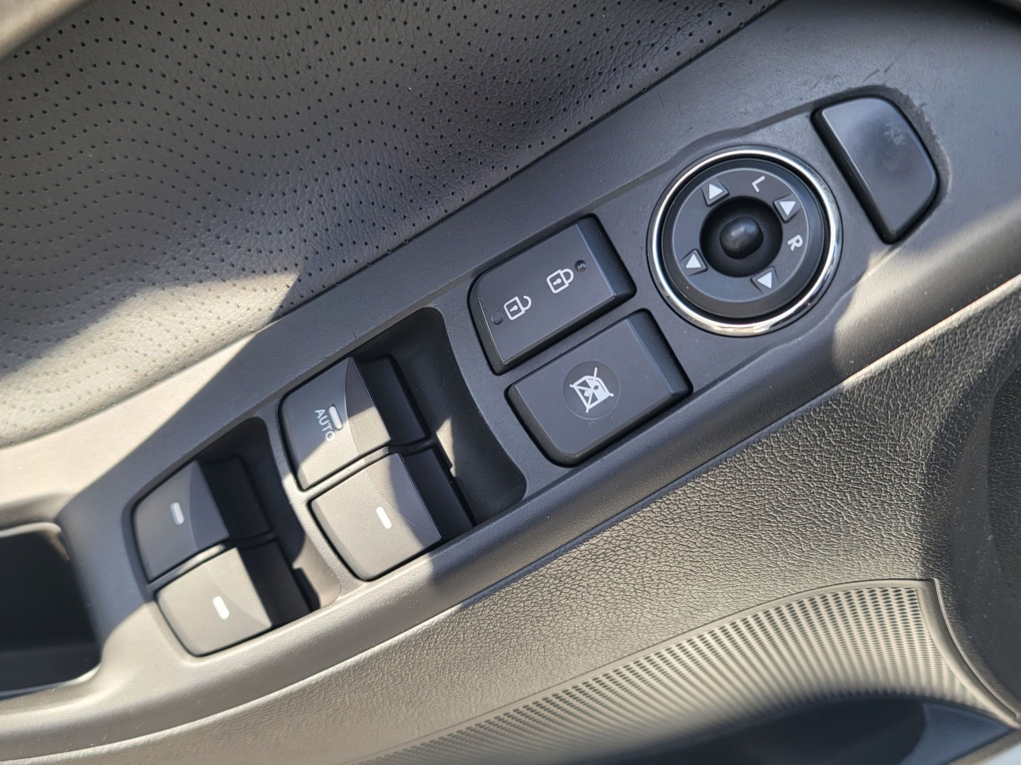 5dcd1e8aeed7e05eee19af505080d4a6_1761802243_9868.jpg 5dcd1e8aeed7e05eee19af505080d4a6_1761802243_9868.jpg