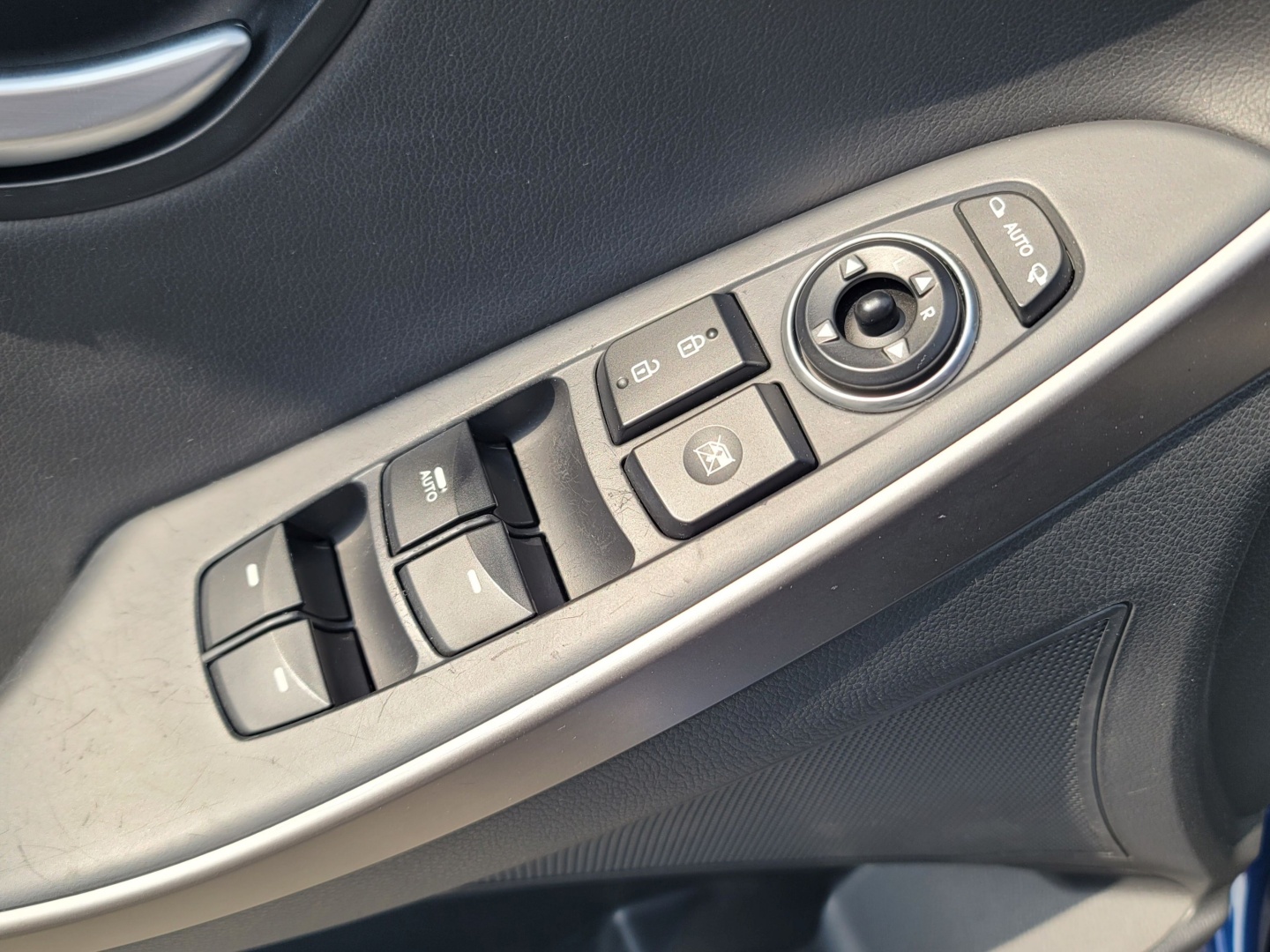 98d6febf89b8f3e89b1c7be103d6c1cd_1759284695_9614.jpg 98d6febf89b8f3e89b1c7be103d6c1cd_1759284695_9614.jpg