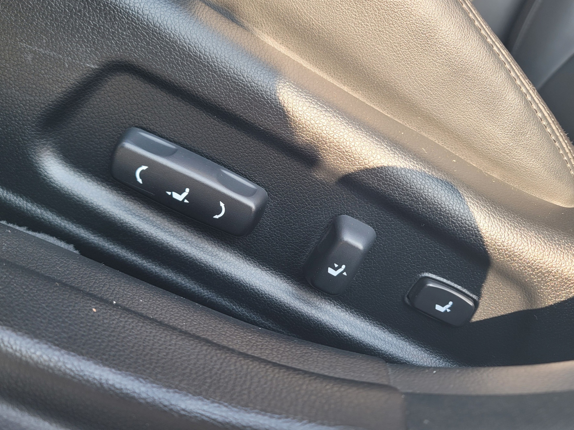 806992446c0c64d8fb20e4b2b9a021b9_1763625194_5239.jpg 806992446c0c64d8fb20e4b2b9a021b9_1763625194_5239.jpg