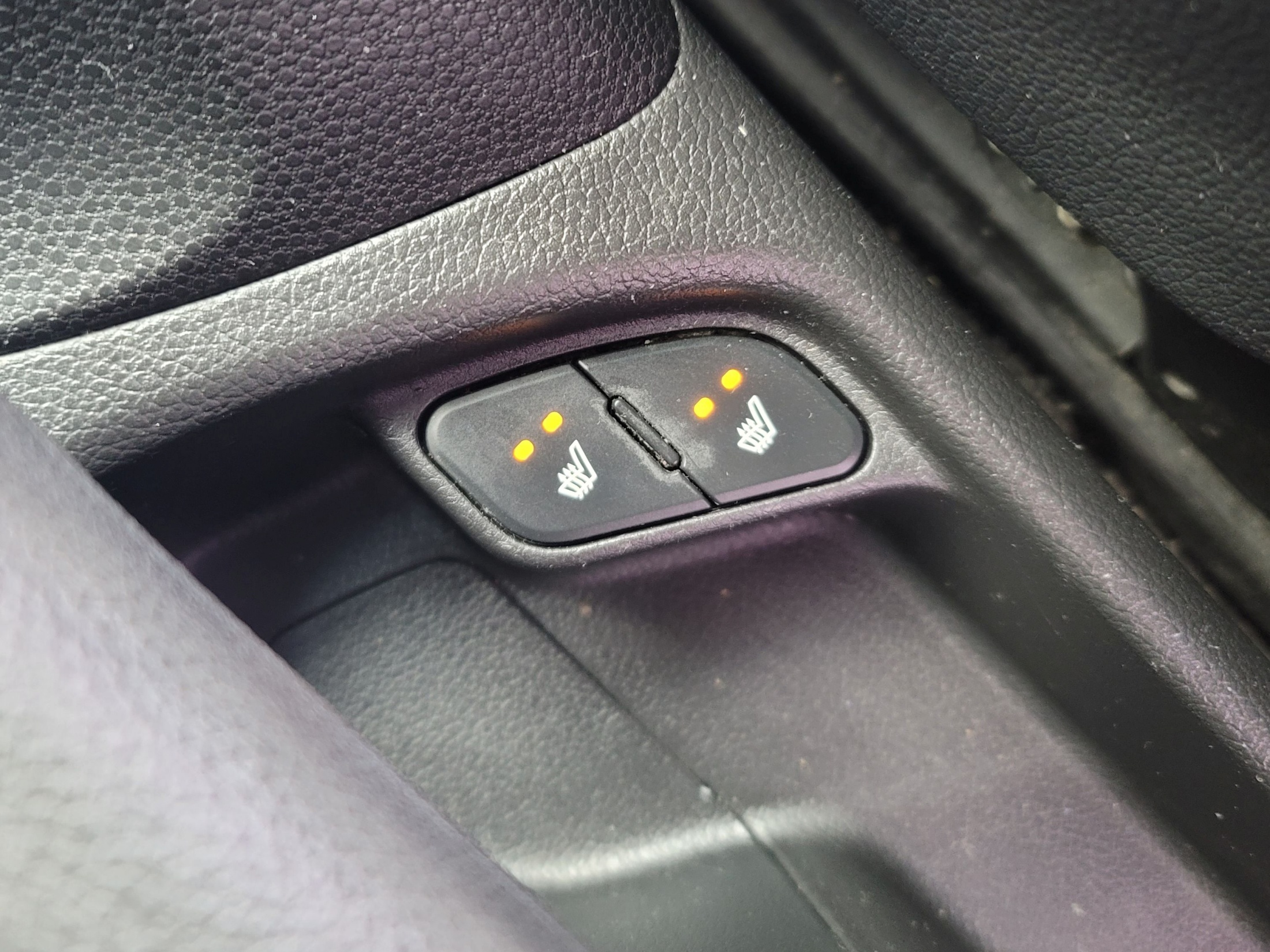 0aed7a35fdfcf12e4bd57b95485e8ff3_1765421123_5891.jpg 0aed7a35fdfcf12e4bd57b95485e8ff3_1765421123_5891.jpg