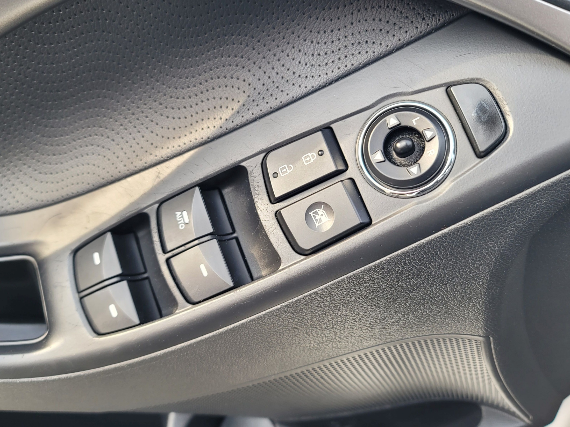 0aed7a35fdfcf12e4bd57b95485e8ff3_1765424086_4405.jpg 0aed7a35fdfcf12e4bd57b95485e8ff3_1765424086_4405.jpg