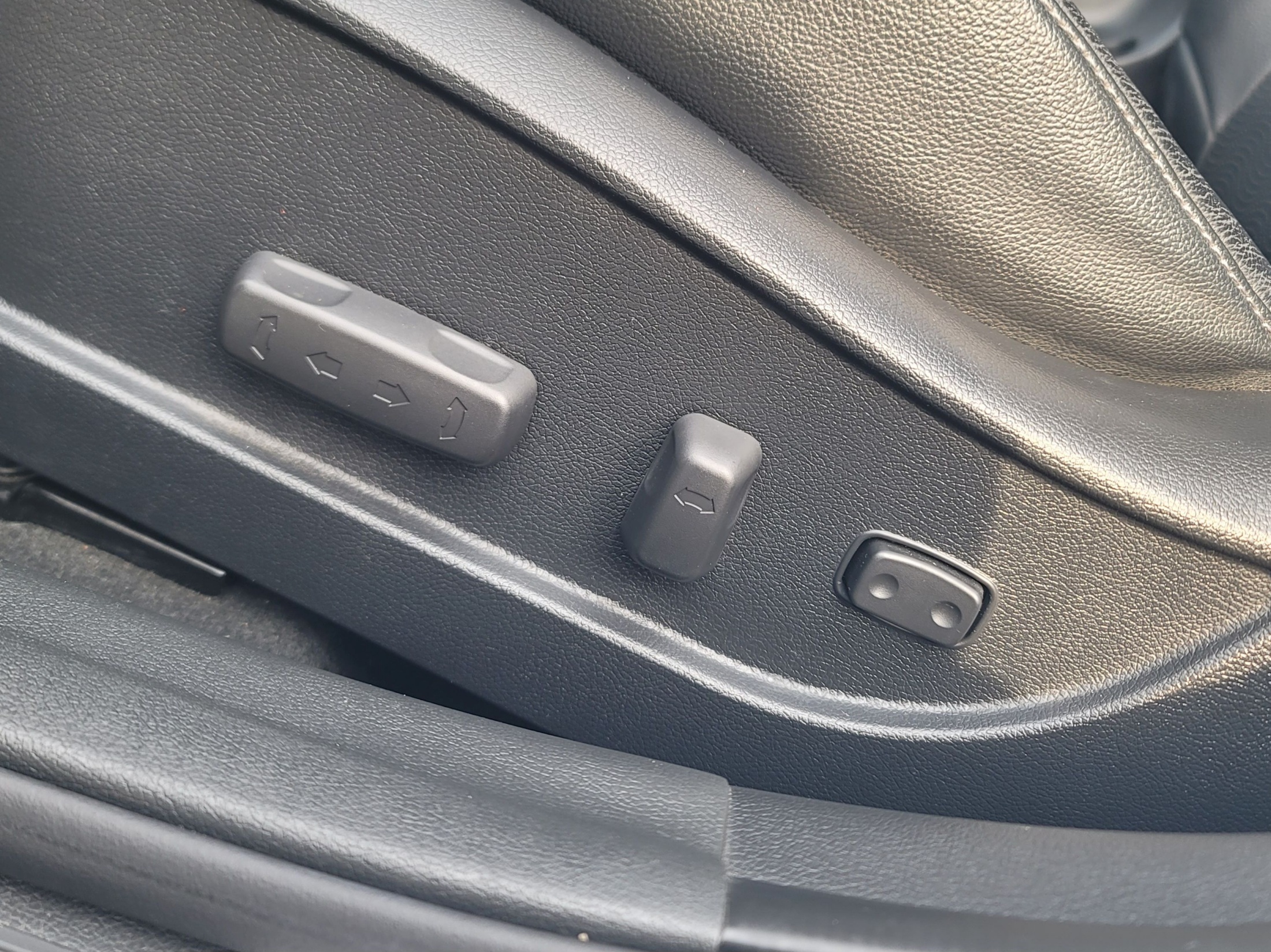 0aed7a35fdfcf12e4bd57b95485e8ff3_1765424086_9337.jpg 0aed7a35fdfcf12e4bd57b95485e8ff3_1765424086_9337.jpg