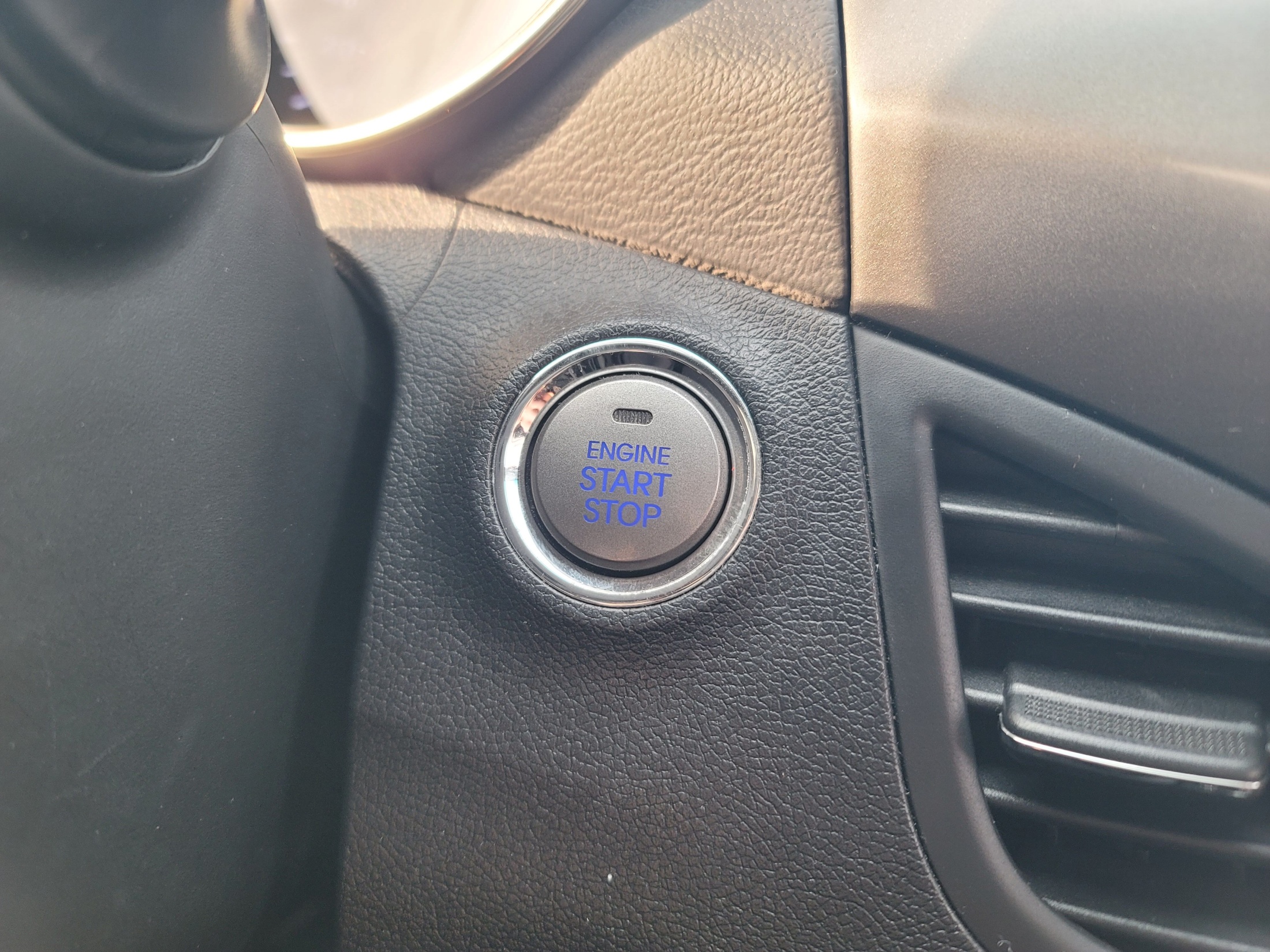 0aed7a35fdfcf12e4bd57b95485e8ff3_1765424108_0871.jpg 0aed7a35fdfcf12e4bd57b95485e8ff3_1765424108_0871.jpg