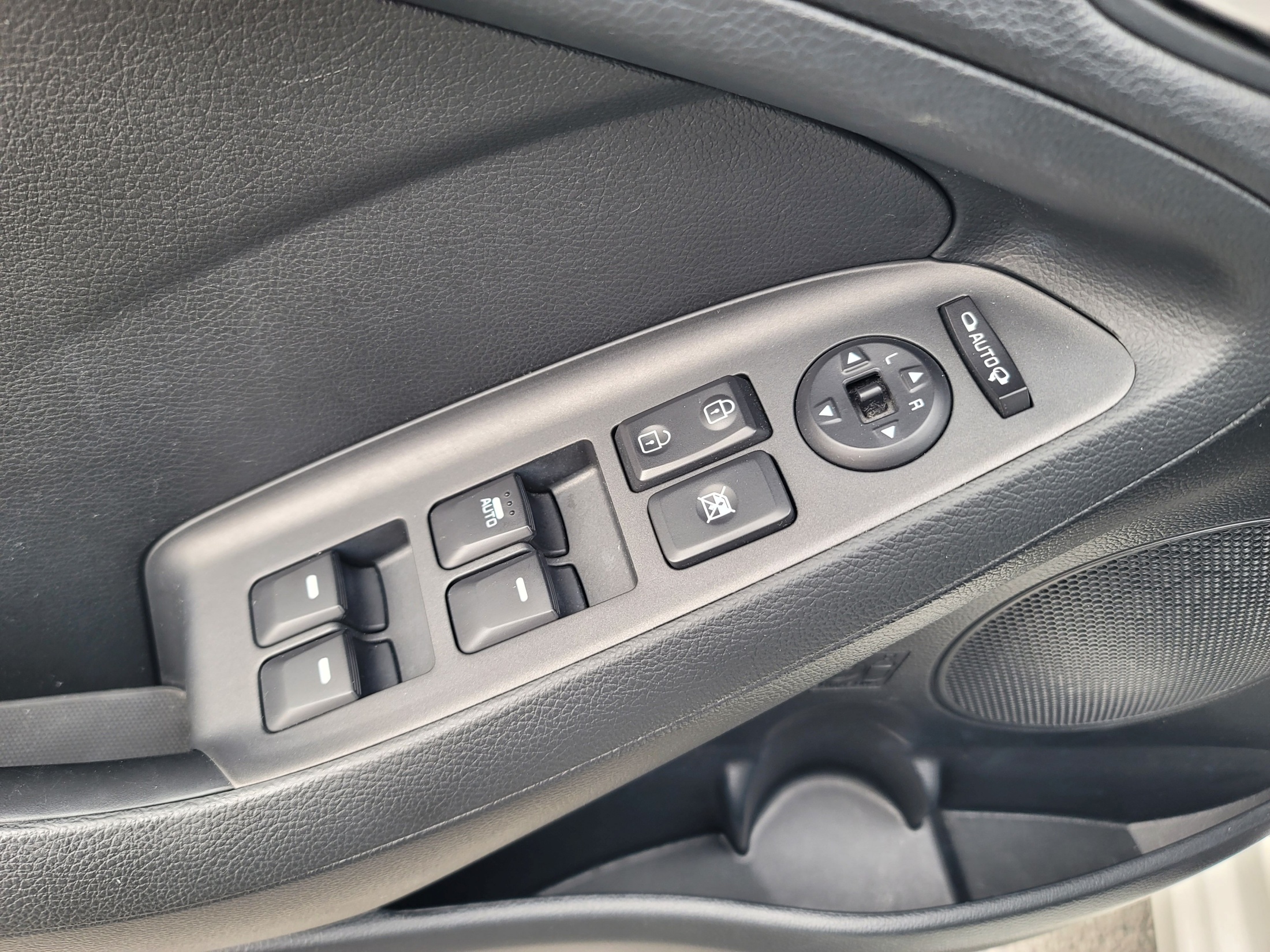 a4e17b2a79c5b6076a7c1e86a5122bce_1774935694_0951.jpg a4e17b2a79c5b6076a7c1e86a5122bce_1774935694_0951.jpg