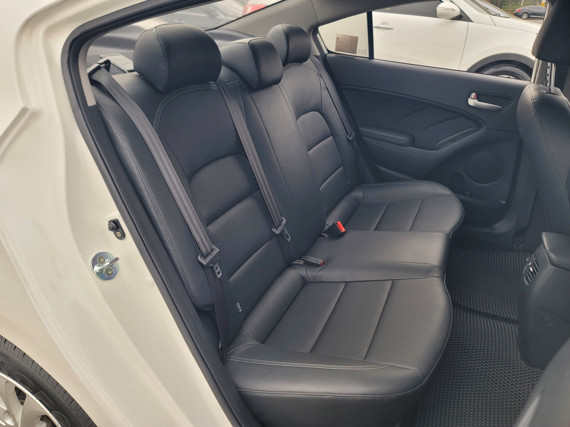 a4e17b2a79c5b6076a7c1e86a5122bce_1774935695_3138.jpg a4e17b2a79c5b6076a7c1e86a5122bce_1774935695_3138.jpg