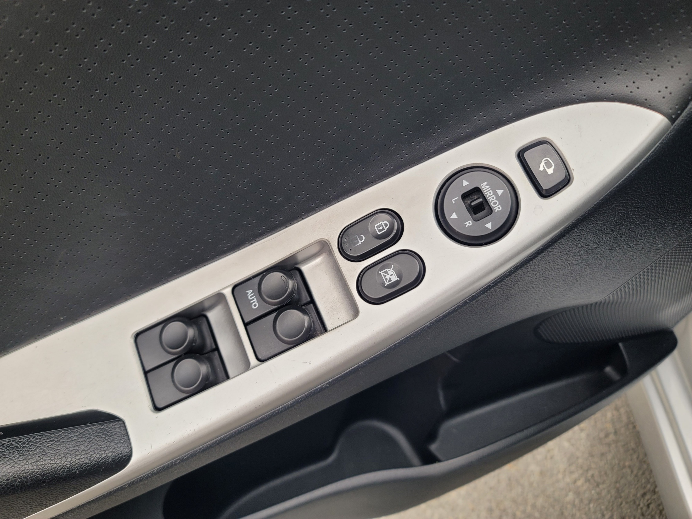 646dd43188f5feb6b2ef5e52e5e1ce0d_1775115234_7217.jpg 646dd43188f5feb6b2ef5e52e5e1ce0d_1775115234_7217.jpg